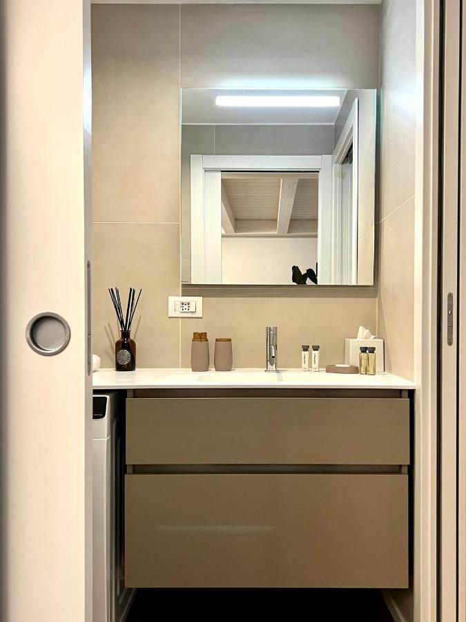 Tarra Luxury Suite Милано Екстериор снимка
