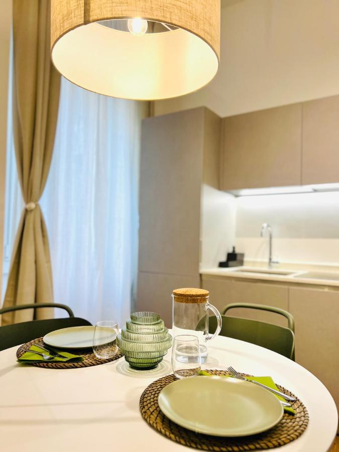 Tarra Luxury Suite Милано Екстериор снимка