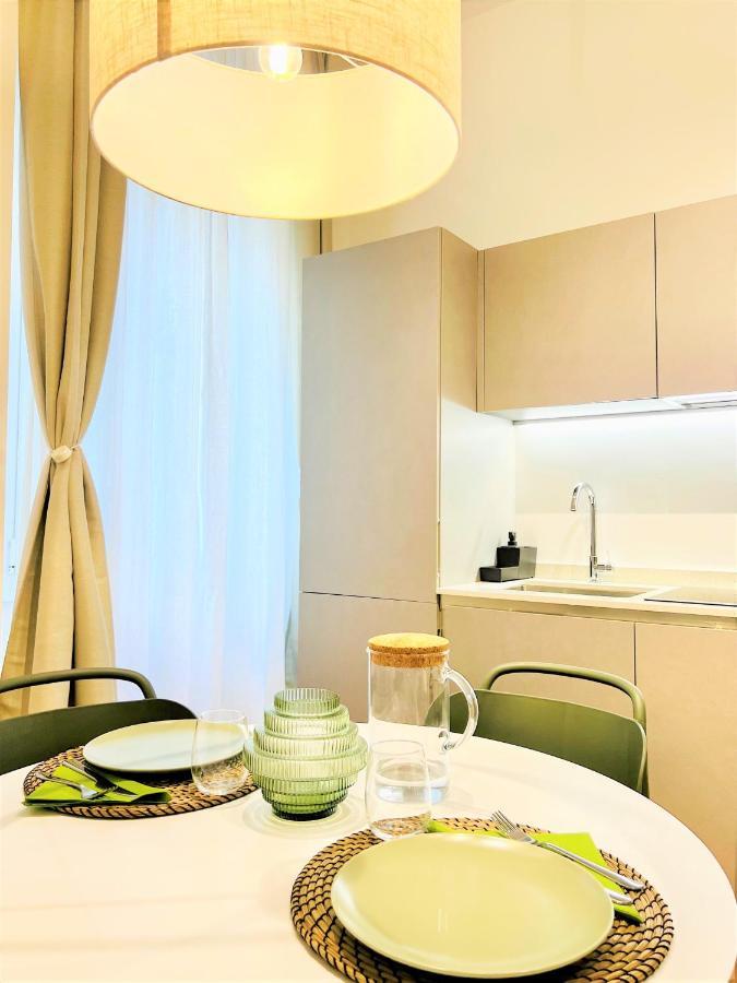 Tarra Luxury Suite Милано Екстериор снимка