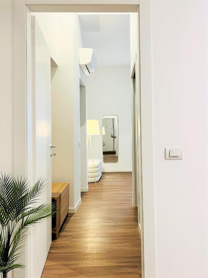 Tarra Luxury Suite Милано Екстериор снимка